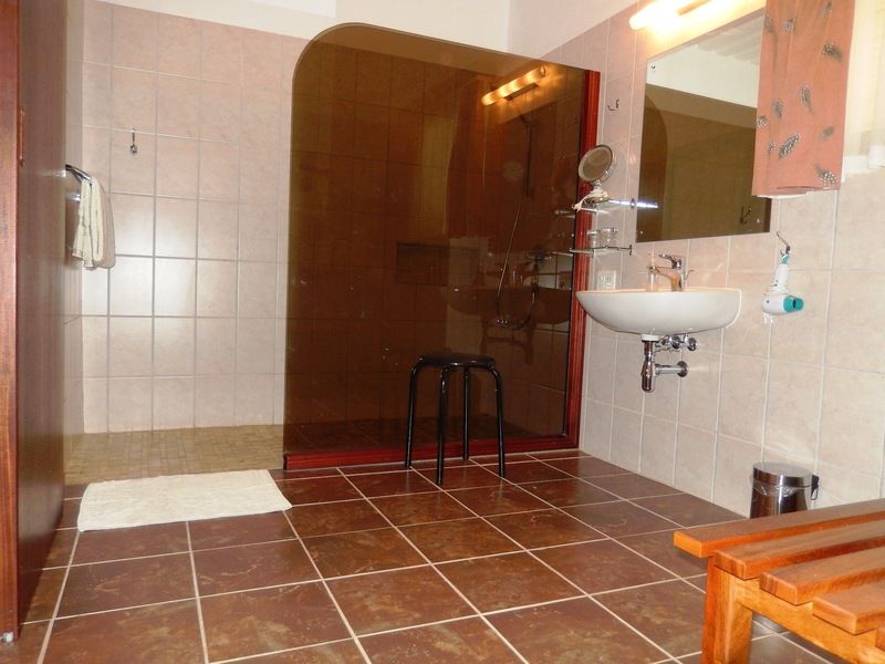 Dornhuegel Guestfarm Hotel Grootfontein ภายนอก รูปภาพ